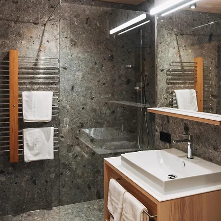 Apartment Tinnes *